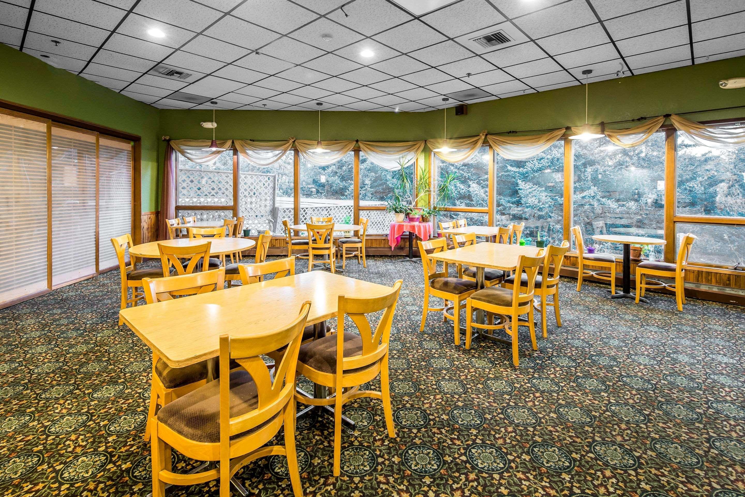 Quality Inn Кодиак Екстериор снимка