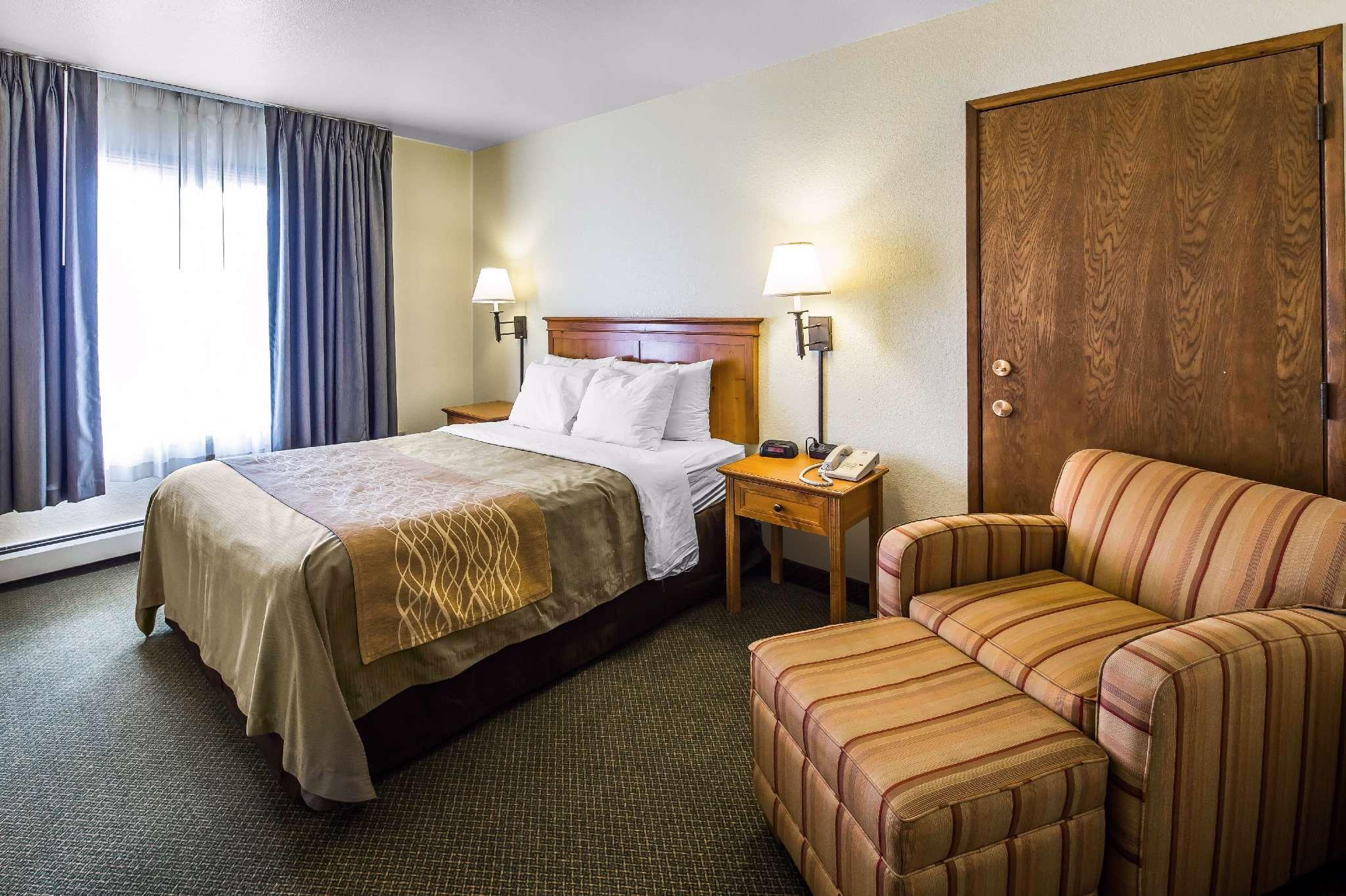 Quality Inn Кодиак Екстериор снимка