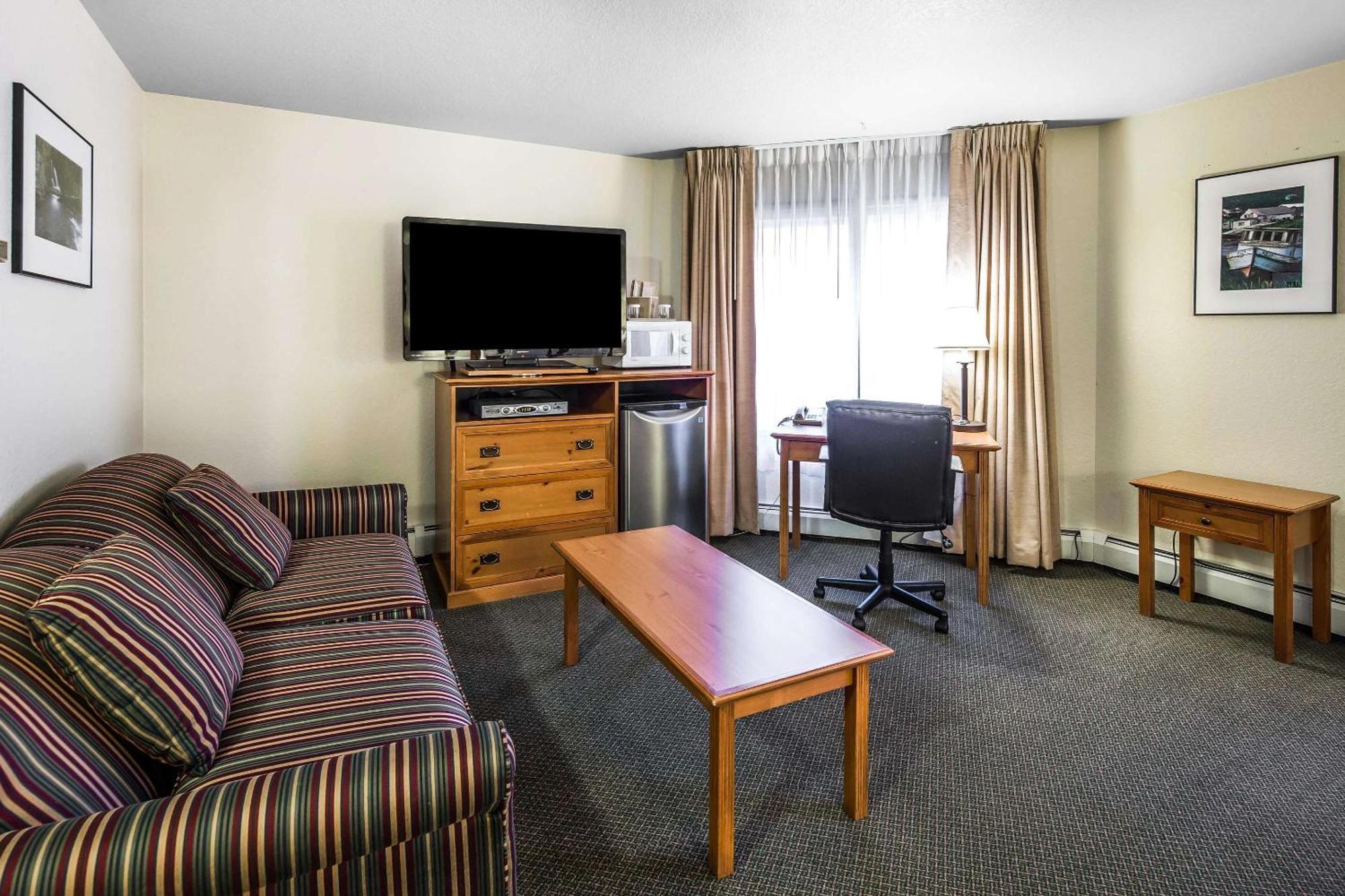 Quality Inn Кодиак Екстериор снимка